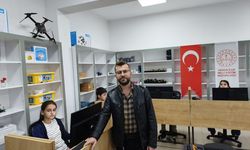 Batman'da 'Yaşayan Kütüphane' kırsaldaki öğrencileri teknoloji ile buluşturuyor