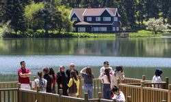 Bayramda doğayla buluşmak isteyenlerin adresi Gölcük Tabiat Parkı oldu