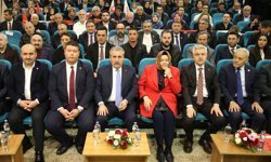 BBP Genel Başkanı Destici, partisinin Eskişehir İl Kongresi'nde konuştu: