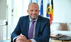 Belçika Savunma Bakanı Francken: '(Türk savunma sanayisi) Benim için bir rol model niteliğindeler'