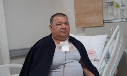 Bilecik'te bir kişinin boynundaki 542 gram tiroit kitlesi ameliyatla alındı