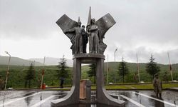Bingöl'de PKK'lı teröristlerce şehit edilen silahsız 33 asker anıldı