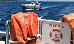 Bodrum'da makine arızası nedeniyle sürüklenen teknedeki 3 kişi kurtarıldı