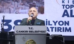 Çankırı'da Kent Meydanı açılışı ile 19 Mayıs dolayısıyla 'Gençlik Konseri' düzenlendi