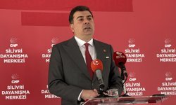 CHP Sözcüsü Zeynel Emre, Silivri'de basın toplantısı düzenledi: