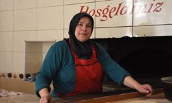 Çırak olarak başladığı pide fırınında 8 yıldır ustalık yapıyor