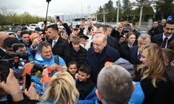 Cumhurbaşkanı Erdoğan, Doğu-Batı Dostluk ve İpek Yolu Rallisi grubunu uğurladı