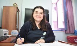 Damla hemşire hastalığı nedeniyle ayrı kaldığı mesleğine yeniden kavuştu