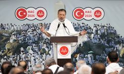Diyanet İşleri Başkanı Arpaguş, Arafat'ta vakfe duası yaptı: