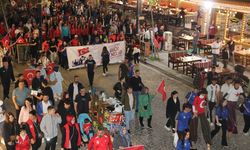 Diyarbakır'da 19 Mayıs etkinlikleri kapsamında fener alayı düzenlendi