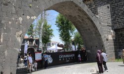 Diyarbakır'da 'Annemle Benim Şenliğim' etkinliği düzenlendi