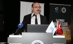 Erzurum'da genç iletişimcilere kriz dönemlerinde gazeteciliğin önemi anlatıldı