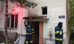 Eskişehir'de 2 katlı binanın giriş katında çıkan yangında bir kişi öldü