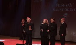 'FilmSan Tiyatro Ödülleri' sahiplerini buldu