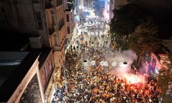 Galatasaray'ın şampiyonluğu İstanbul'da coşkuyla kutlandı