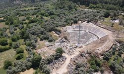 'Gladyatörler şehri' Stratonikeia, bayram tatilinde de ziyaretçilerini tarihi yolculuğa çıkarıyor