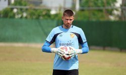 Göztepe kalecisi Mateusz Lis'in Süper Lig'de 100. maç heyecanı: