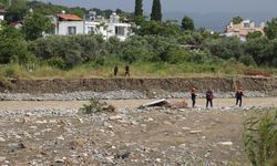 GÜNCELLEME - Hatay'da sele kapılarak kaybolan 2 gençten 1'inin cesedi bulundu