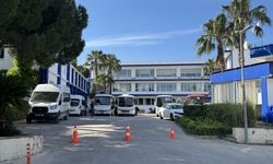 GÜNCELLEME - İzmir'de Güzelbahçe Belediyesine yönelik operasyonda Belediye Başkanı ve 4 şüpheli yakalandı