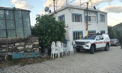 GÜNCELLEME - Mersin'de evde fenalaşmaları sonucu ölen 2 kardeşin cenazeleri defnedildi