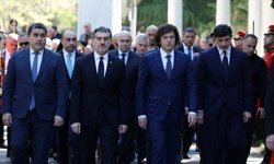Gürcistan'da 9 Mayıs Zafer Bayramı kutlandı