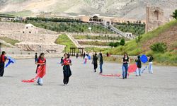 Hasankeyf'te 'Havacılık Festivali' düzenlendi