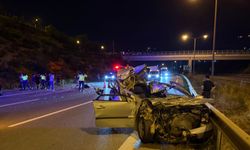 Hatay'da tıra çarpan otomobildeki 1 kişi öldü, 1 kişi yaralandı