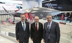 Hazine ve Maliye Bakanı Şimşek, SAHA 2026'yı ziyaret etti: