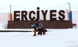 İç Anadolu'nun zirvesi Erciyes son 15 yılın en uzun kayak sezonunu yaşıyor