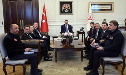 İçişleri Bakanı Çiftçi, AK Parti Grup Başkanvekili Gül ile bir araya geldi