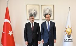 İçişleri Bakanı Çiftçi, AK Parti İstanbul İl Başkanlığını ziyaret etti