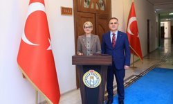 İngiltere'nin Ankara Büyükelçisi Jill Morris, Muğla Valisi Akbıyık'ı ziyaret etti