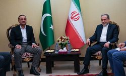 İran Dışişleri Bakanı Erakçi ile Pakistan Genelkurmay Başkanı Munir Tahran'da görüştü