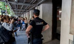 İspanya'da yolsuzluk soruşturması kapsamında Başbakan Sanchez'in partisinde arama yapıldı