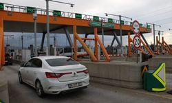 İstanbul-İzmir Otoyolu ile Osmangazi Köprüsü'nde bayram tatili hareketliliği sürüyor