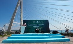 İstanbul Valisi Gül, liselilerle Sarıyer'de yapılan pikniğe katıldı