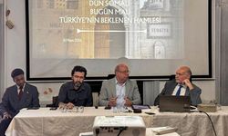İstanbul'da 'Dün Somali bugün Mali: Türkiye'nin beklenen hamlesi' paneli yapıldı