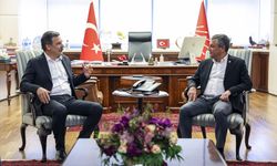 İstinafın CHP kurultay davası kararının ardından, CHP Genel Merkezi'nde hareketlilik sürüyor