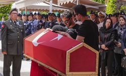 Kalp krizi sonucu hayatını kaybeden Akhisar Garnizon Komutanı son yolculuğuna uğurlandı