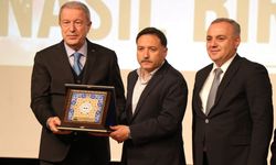 Kayseri'de 'Hangi Eğitim, Nasıl Bir Gelecek' konulu sempozyum düzenlendi