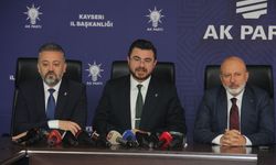 Kayseri'de Yeniden Refah Partili 4 belediye meclis üyesi AK Parti'ye geçti