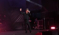 Kazak şarkıcı Dimash Qudaibergen, Etnospor'da konser verdi