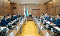 Kazakistan ve Japonya petrol tedarik konusunu ele aldı