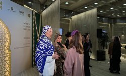 Kazan'da 'Modest Fashion Day' defilesi düzenlendi