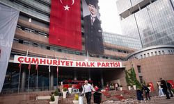 Kemal Kılıçdaroğlu'nun bazı yakın kurmayları, CHP Genel Merkezine geldi