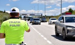 'Kilit kavşak' Kırıkkale'de bayram tatili dönüşü hareketliliği devam ediyor