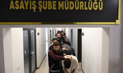 Kocaeli merkezli dolandırıcılık operasyonunda yakalanan 35 zanlı tutuklandı