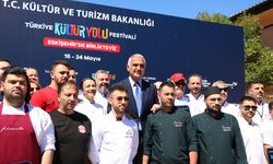 Kültür ve Turizm Bakanı Ersoy, Eskişehir'de Türkiye Kültür Yolu Festivali'nin açılışında konuştu: