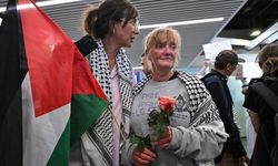 Küresel Sumud Filosu'nun Fransız aktivistlerinden oluşan ilk kafilesi ülkelerine döndü