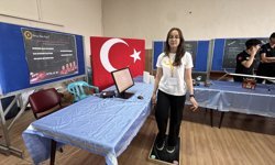 Liseliler piezo sistemiyle mekanik enerjiyi elektrik enerjisine dönüştürmeyi hedefliyor